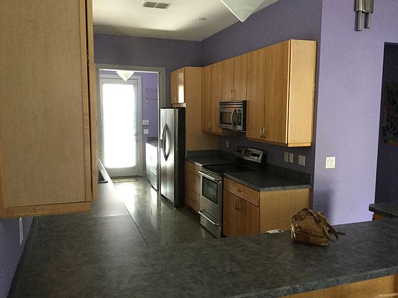 5th image of 1220 Catherine St
