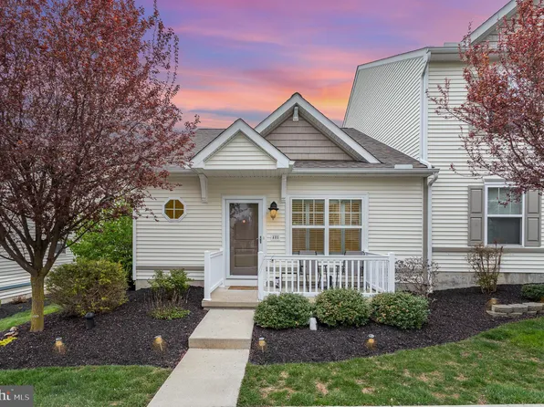 405 Pratt Cir, Willow Street, PA 17584