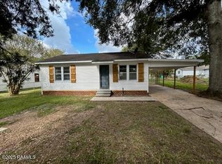 1823 Clover St, Opelousas, LA 70570