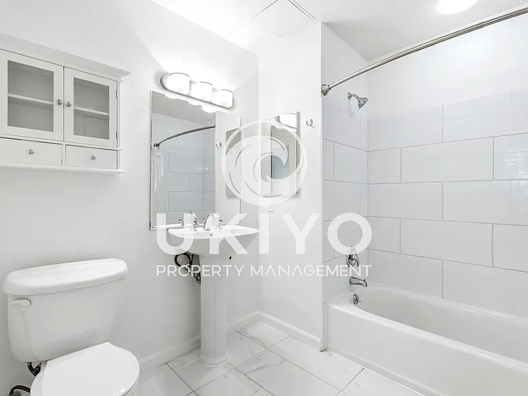 655 12th St #218 — Photo 19