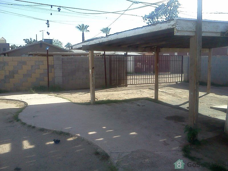 2nd image of 1945 E Sheridan St APT 2