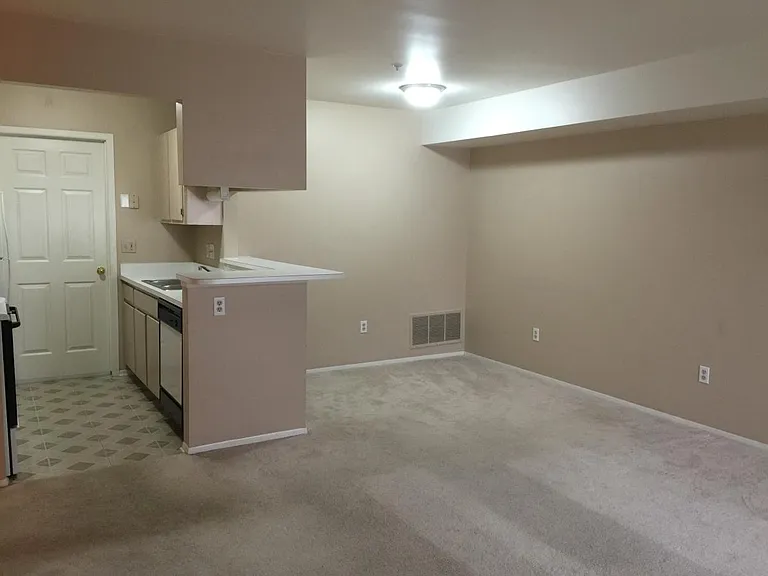 22204 Cape Cod Way — Photo 5