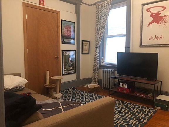 3rd image of 28 Concord St #1