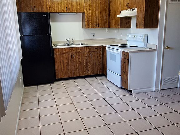 2nd image of 1200 Lanny Ave #33