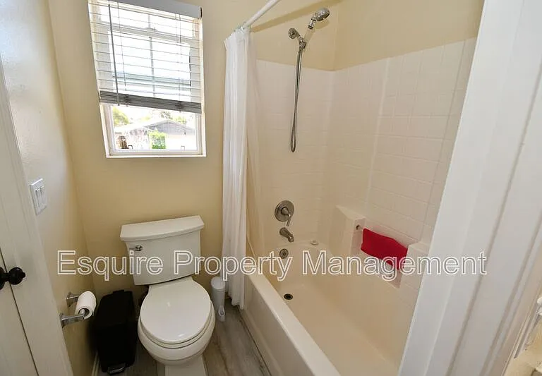371 Huerta St — Photo 25