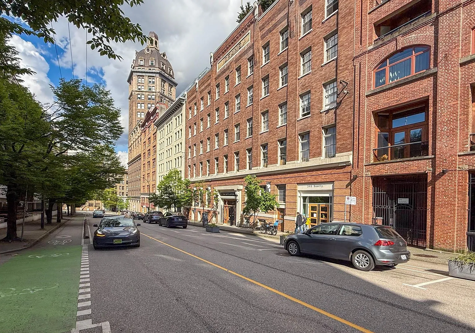 1 bed, 714 sqft, $2,950 — Photo 1