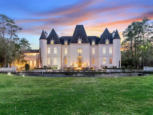 14525 Champions Dr, Houston, TX 77069