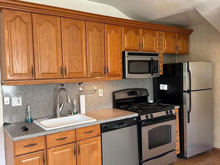 205 Mount Horeb Rd #2 — Photo 1