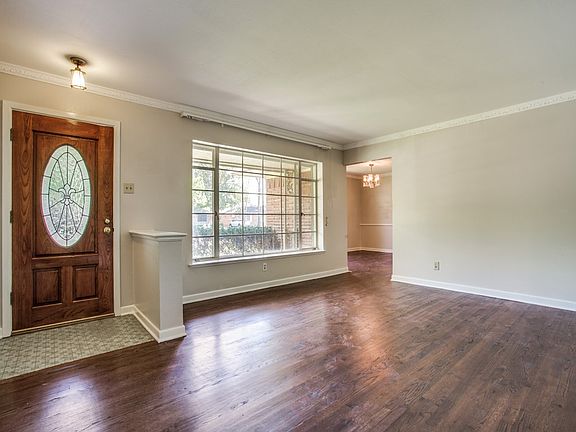4th image of 11061 Milhof Dr