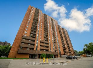90 Ling Rd #209, Toronto, ON M1E 4Y3