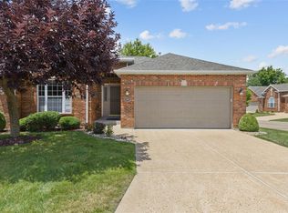178 Tori Pines Dr, Saint Louis, MO 63129