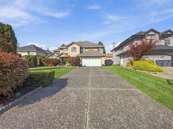 13655 58th Ave, Surrey, BC V3X 3H9