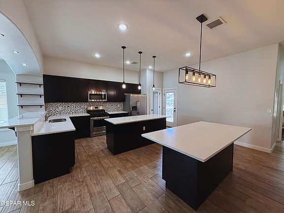 5th image of 241 Ilchester Way