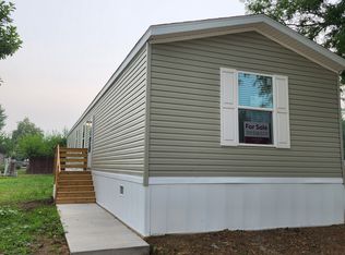 19 Apollo Pl, Iowa City, IA 52240