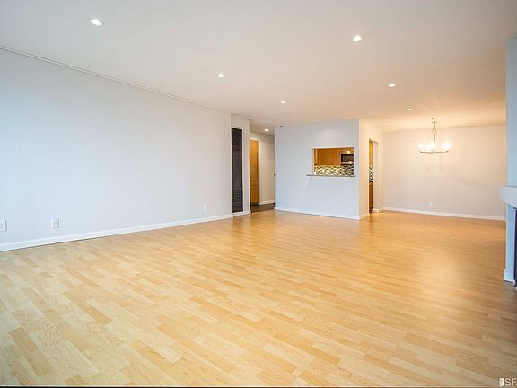 4th image of 940 Duncan St APT D204