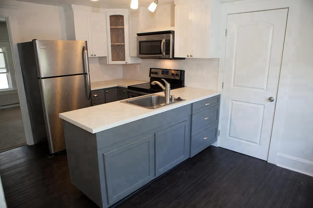 6406 Bradley Ave — Photo 1
