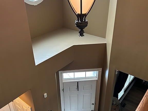 5th image of 44965 Broadmoor Cir S #73