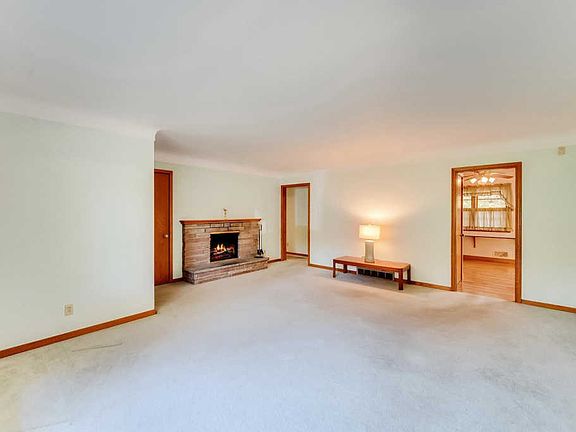 4th image of 6316 25th St N