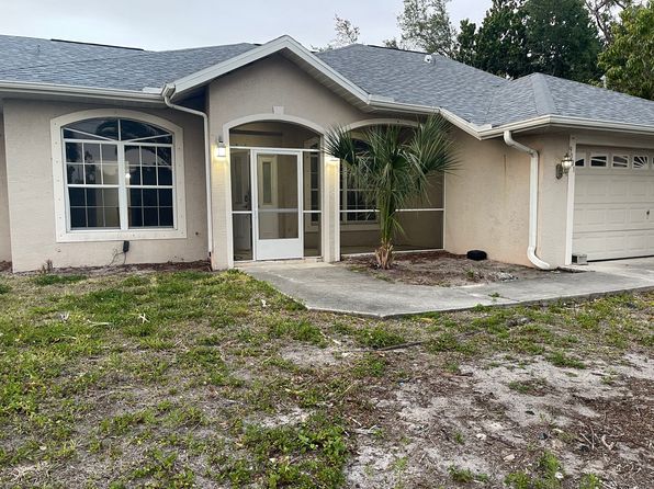 9001 San Carlos Blvd Unit A, Fort Myers, FL 33967 – 4-bedroom rental in Fort Myers