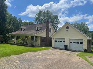 7 School St, Rienzi, MS 38865