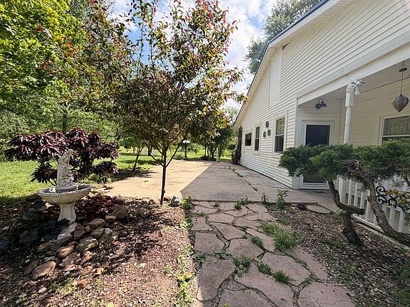 4th image of 14910 N Northwest Rd