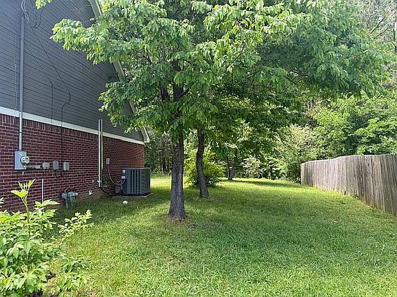 3rd image of 210 Westover Hts