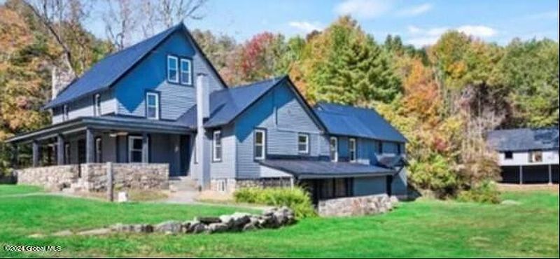 3rd image of 231 Scofield Road