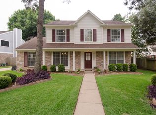 16351 Rainbow Lake Rd, Houston, TX 77095