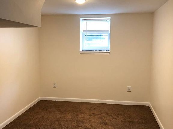 4th image of 20 Galesville Ct