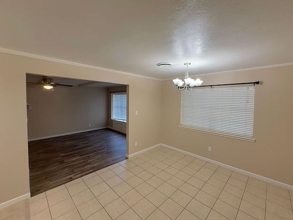 4th image of 1520 Buckley Ave