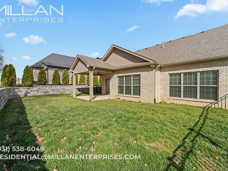 1088 Veridian Dr #B — Photo 20