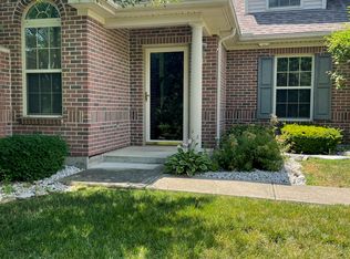 704 Deerfield Trl, Springfield, OH 45503