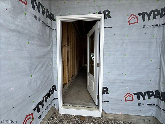 2nd image of 3491 Alder Ave