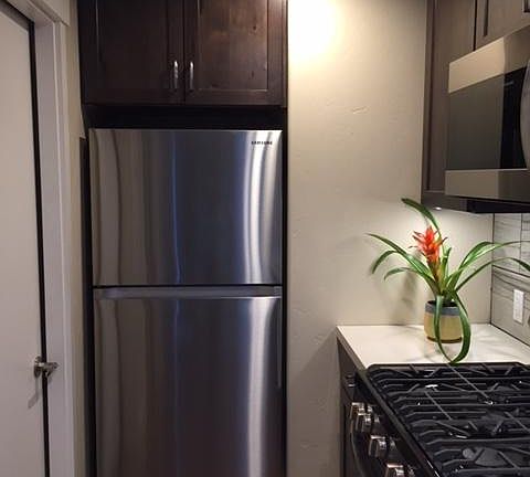3rd image of 162 Cerrito Ave #B