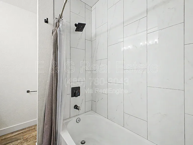 2174 E Palmcroft Dr — Photo 24