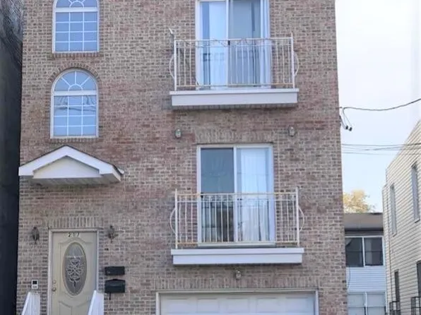 217 Tonnelle Ave #1, Jersey City, NJ 07306