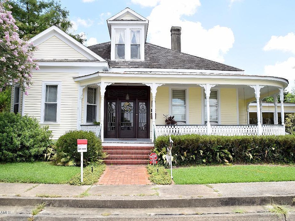 1st image of 108 N Louisiana St