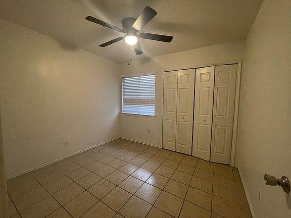 4th image of 8868 Meadow Trace St