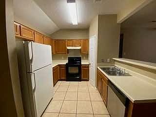4th image of 4204 Fawn Dr