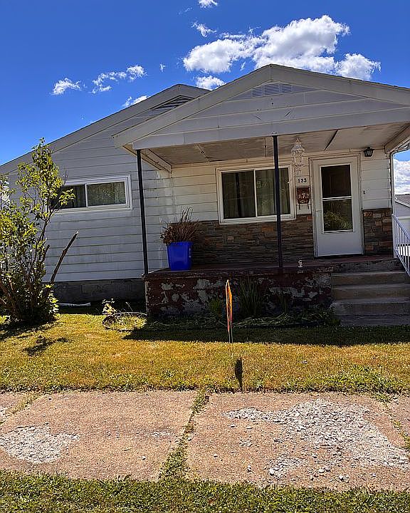 1st image of 133 Townsend Ave