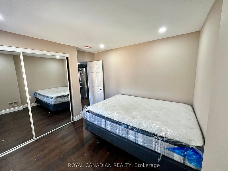 Kitchener House for rent - 1 Bedroom — photo 5