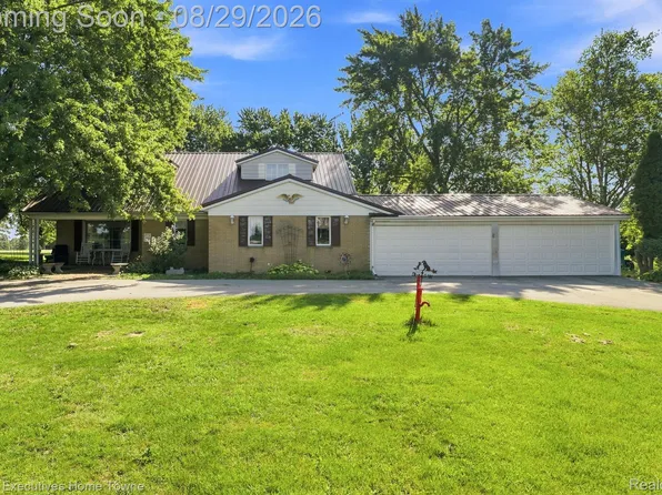 5593 Fairway Ln, Lexington, MI 48450