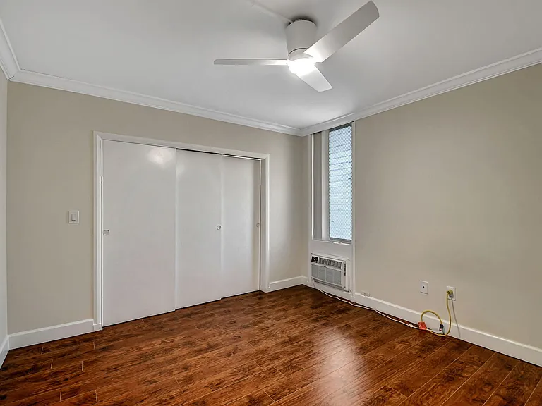15 S Golfview Rd #204 — Photo 16