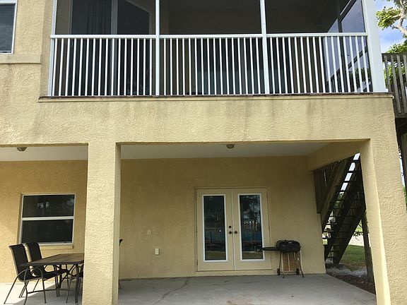 3rd image of 6435 Lonnie Lee Ln