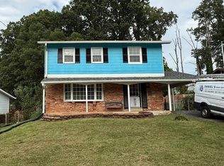 6811 Nashville Rd, Lanham, MD 20706
