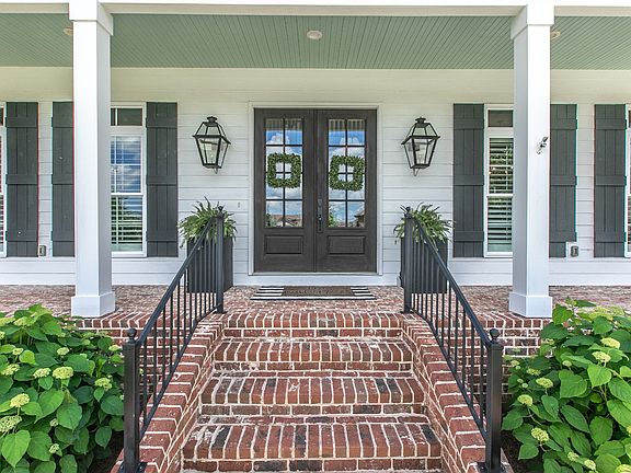 5th image of 1011 Maplewood Ct