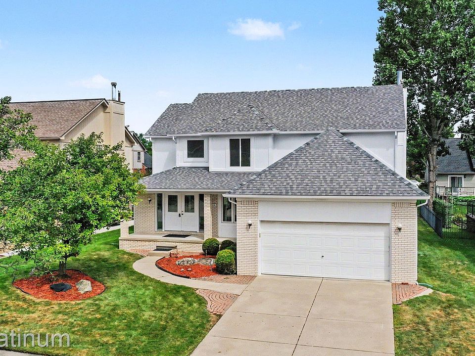 1st image of 2613 Marcus Dr