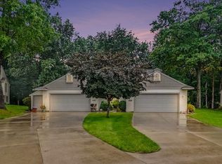 1229 S Timberview Dr, Whitehall, MI 49461