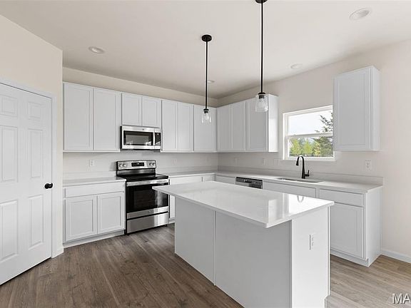 6th image of this home