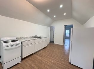 954 E Grand St #3, Elizabeth, NJ 07201